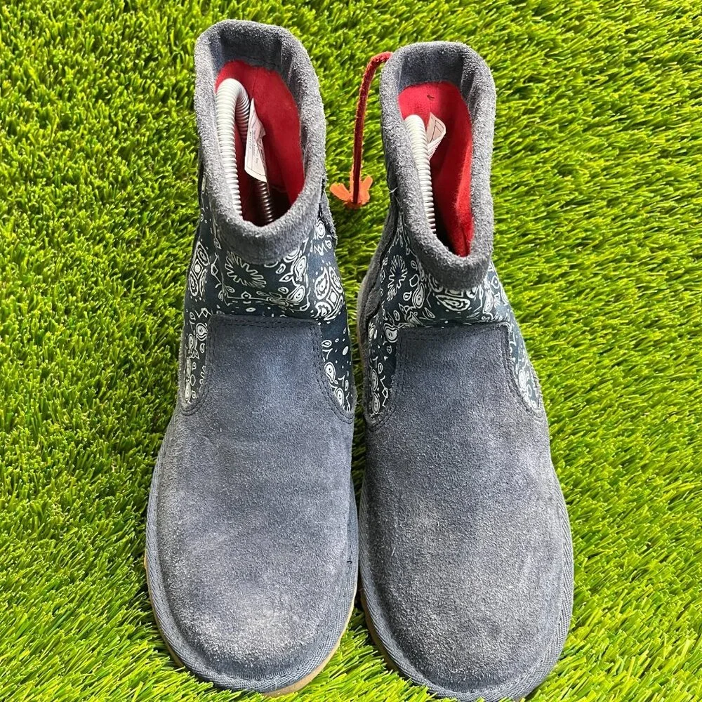 UGG please review